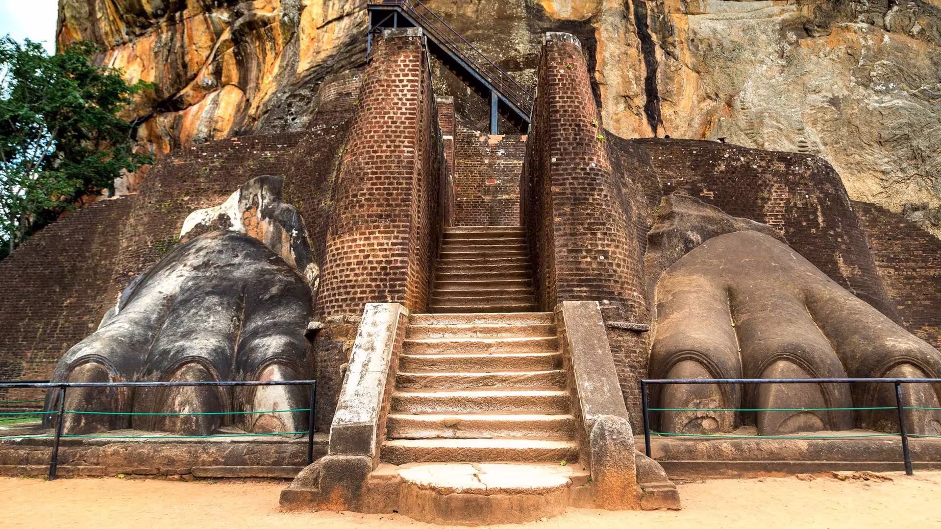 Lion Gate and Staircase - Monumental Entrance
