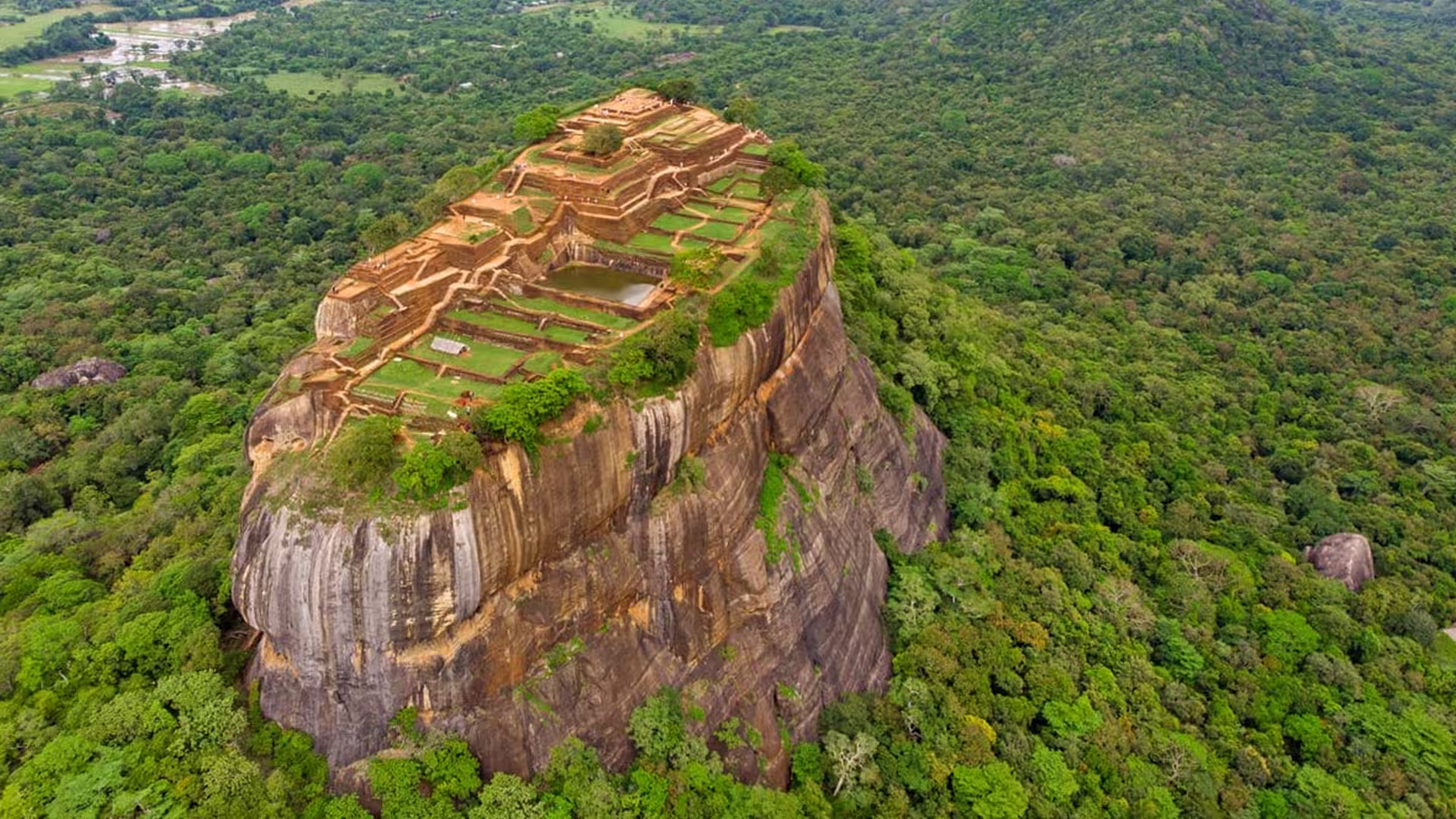 Lion Rock Summit Palace - Ancient Royal Fortress