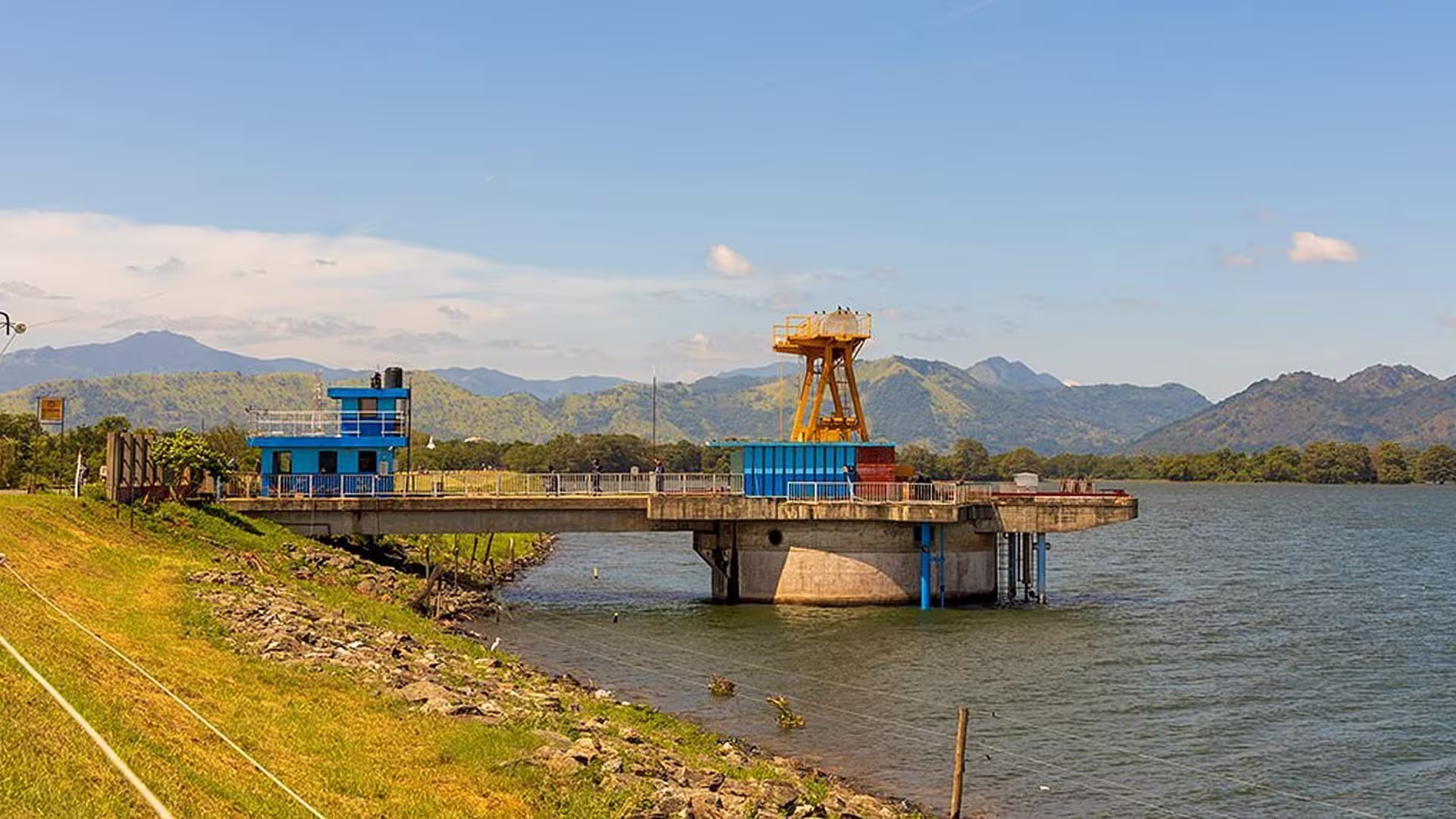 Udawalawe Reservoir and Dam Complex